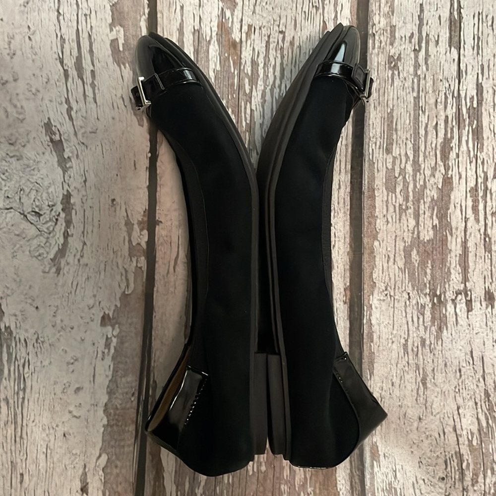 VIONIC Neva Flats - Sz 10 - Picture 5 of 8